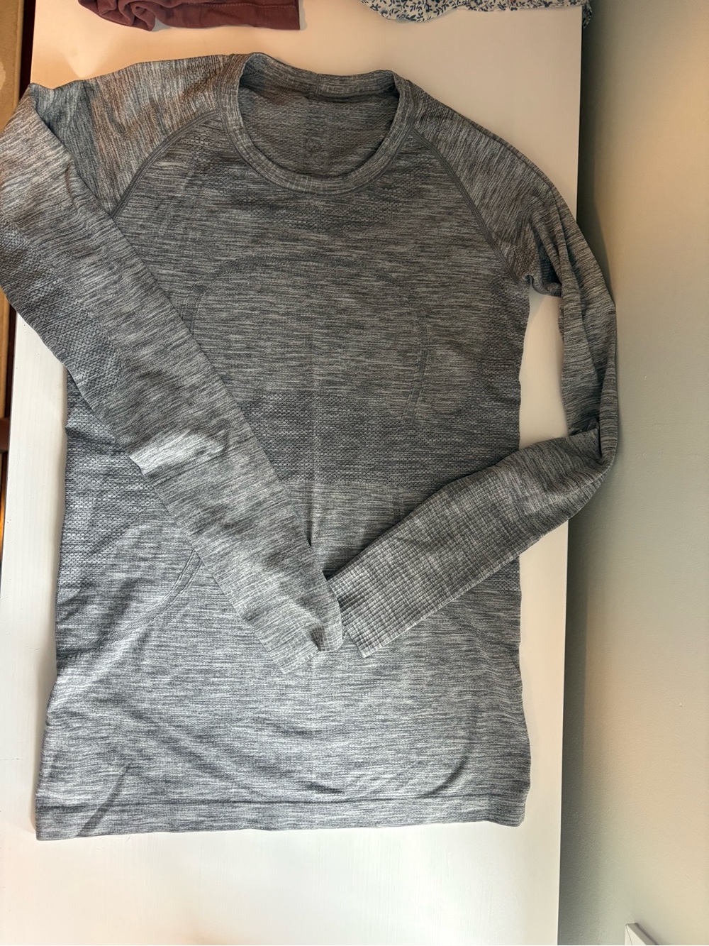 Lululemon Swiftly Tech Long Sleeve Shirt - 8